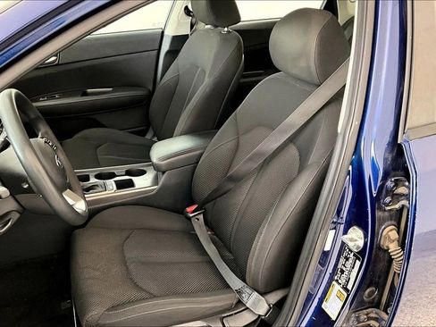 Used 2020 Kia Optima LX image 33