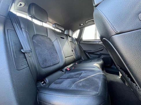 Used 2018 Porsche Macan AWD/4WD image 27