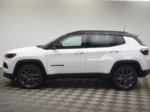 New 2026 Jeep Compass Limited AWD/4WD image 11