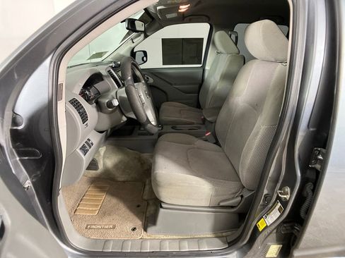 Used 2018 Nissan Frontier SV w/ Value Truck Package image 29