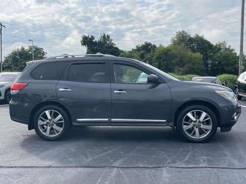 Used 2014 Nissan Pathfinder Platinum AWD/4WD image 8
