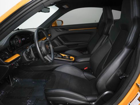 Used 2022 Porsche 911 GT3 RWD image 37