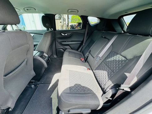 Used 2019 Chevrolet Blazer LT FWD image 8