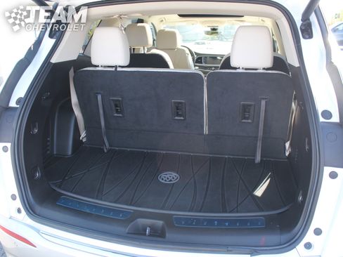 Used 2023 Buick Enclave Essence w/ Experience Buick Package AWD/4WD image 31