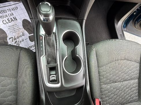 Used 2019 Chevrolet Equinox LT FWD image 25