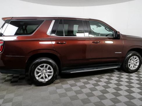 Used 2023 Chevrolet Tahoe LT RWD image 2