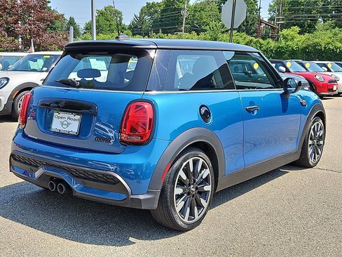 Used 2024 MINI Cooper S FWD image 6