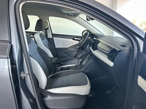 New 2026 Volkswagen Taos S image 31