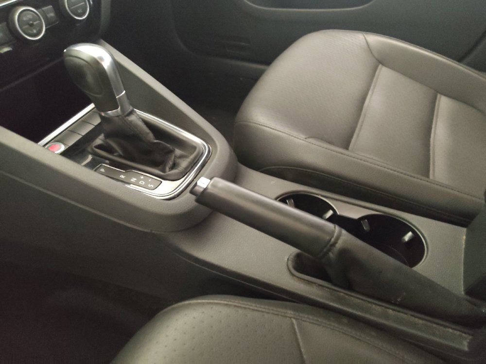 Used 2017 Volkswagen Jetta SEL FWD image 26