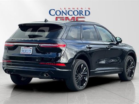 Used 2023 Lincoln Corsair Reserve w/ Equipment Group 201A image 4