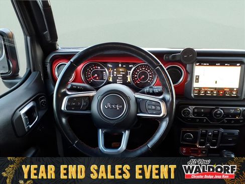 Used 2020 Jeep Wrangler Unlimited Rubicon w/ Dual Top Group image 11