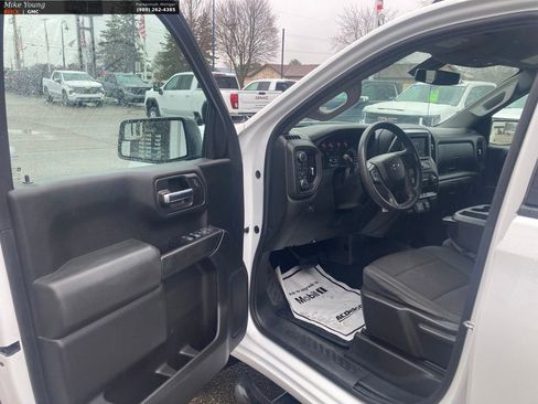 Used 2020 Chevrolet Silverado 1500 Custom Trail Boss w/ Custom Convenience Package image 14