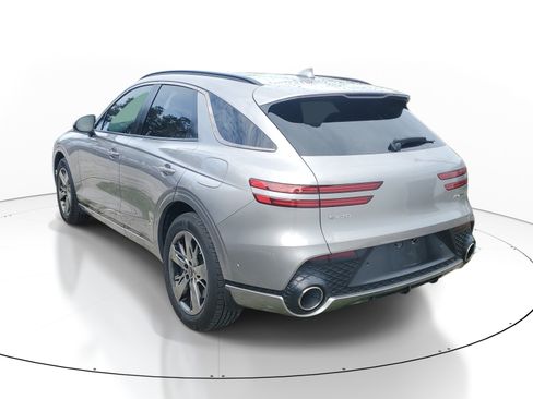 Used 2023 Genesis GV70 3.5T Sport w/ Sport Advanced Package AWD/4WD image 9