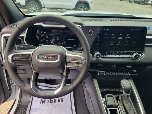 New 2026 GMC Canyon Elevation w/ Convenience Package RWD image 17