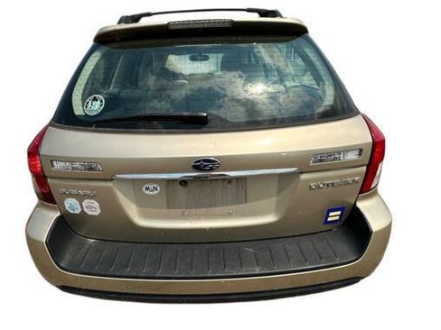 Used 2008 Subaru Outback 2.5i Limited AWD/4WD image 4