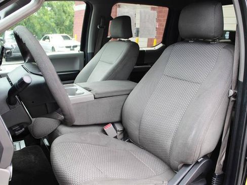 Used 2015 Ford F150 XLT AWD/4WD image 20