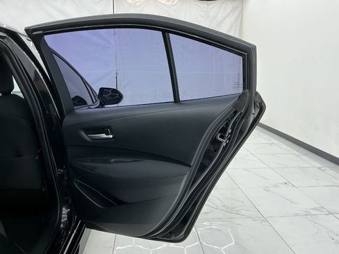 Used 2021 Toyota Corolla LE FWD image 25