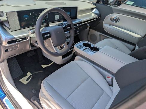New 2026 Hyundai Ioniq 9 SEL image 9