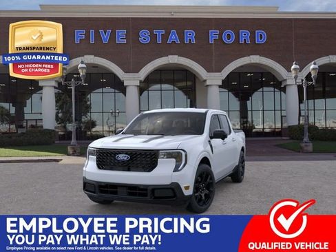 New 2026 Ford Maverick Lariat w/ Black Appearance Package AWD/4WD image 3