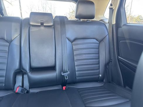 Used 2024 Ford Edge SEL image 15