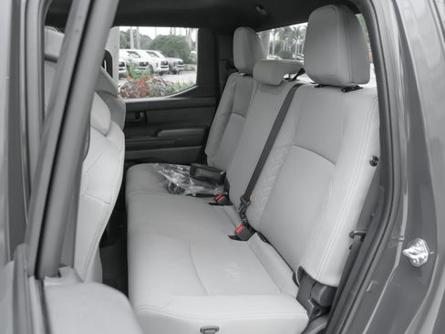 Used 2026 Toyota Tacoma SR5 RWD image 18