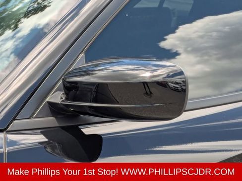 Used 2023 Dodge Charger SXT w/ Blacktop Package RWD image 12
