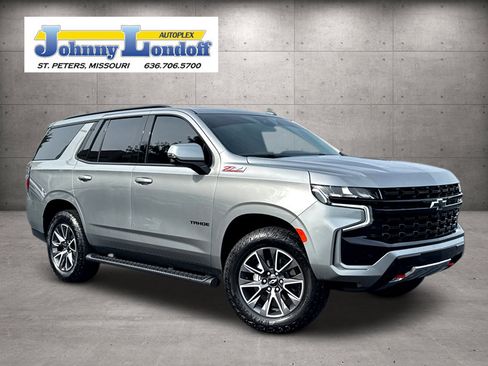 Used 2024 Chevrolet Tahoe Z71 w/ Luxury Package AWD/4WD image 1