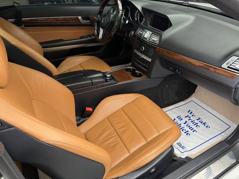 Used 2016 Mercedes-Benz E 550 Coupe w/ Premium 2 Package image 37