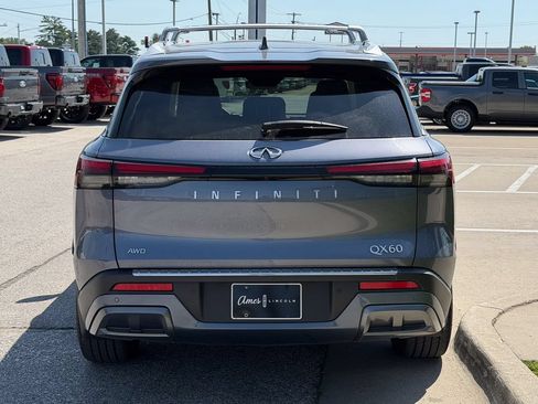Used 2023 INFINITI QX60 Sensory w/ Vision Package AWD/4WD image 5