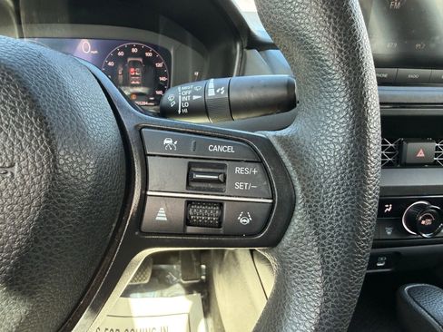 Used 2023 Honda Accord EX image 16