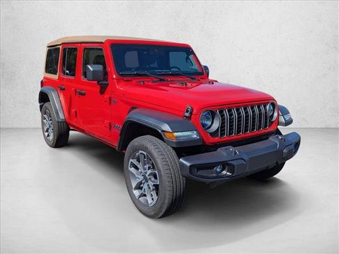 Used 2025 Jeep Wrangler Sport S w/ Convenience Group image 3