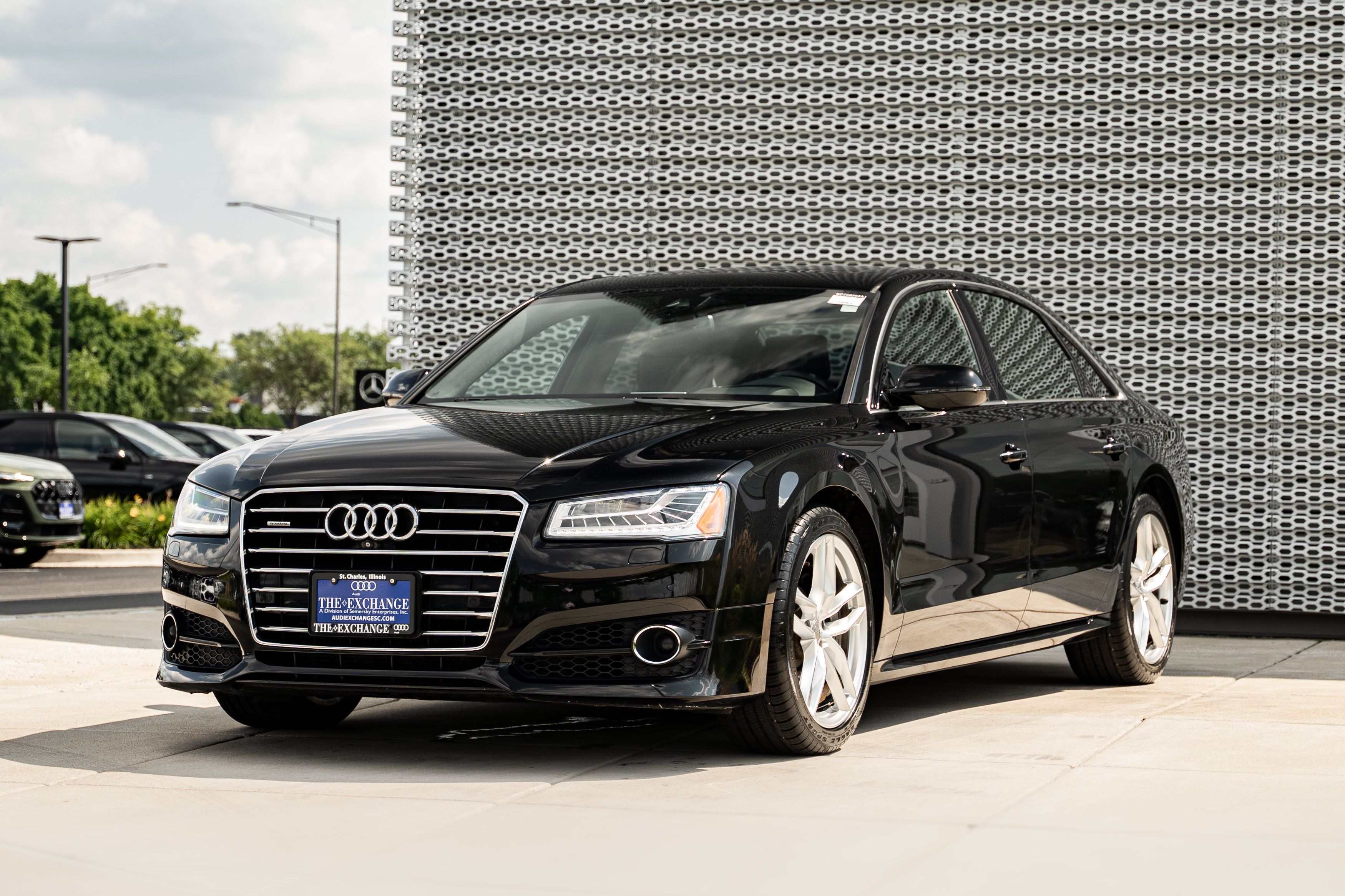 Used 2017 Audi A8 L 4.0T w/ Driver Assistance Package AWD/4WD image 7