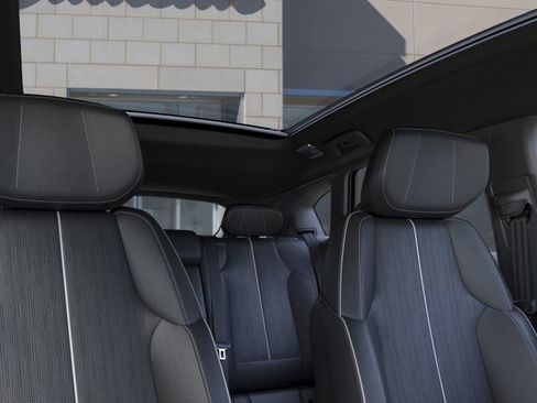 New 2026 Cadillac Optiq Luxury 2 image 24