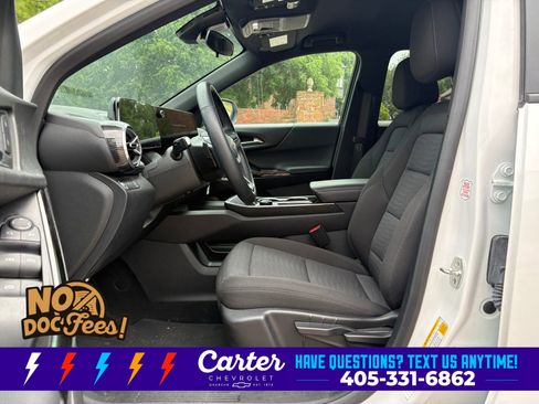Used 2026 Chevrolet Equinox LT AWD/4WD image 18
