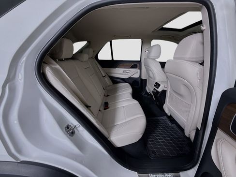Certified 2025 Mercedes-Benz GLE 350 4MATIC image 22