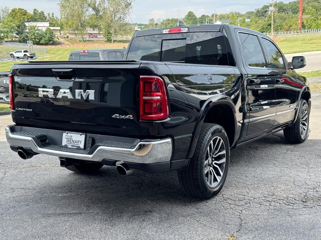 Used 2025 RAM 1500 Limited AWD/4WD image 3