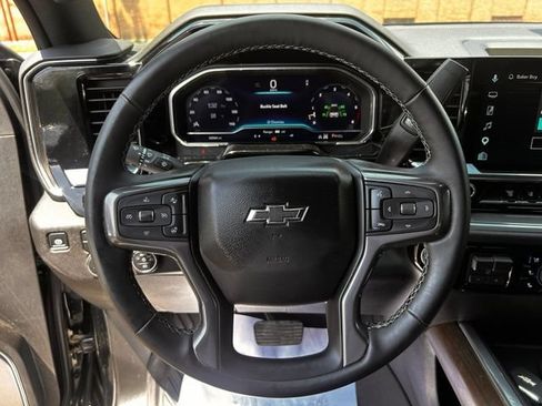 Used 2024 Chevrolet Silverado 2500 High Country w/ Midnight Edition AWD/4WD image 19