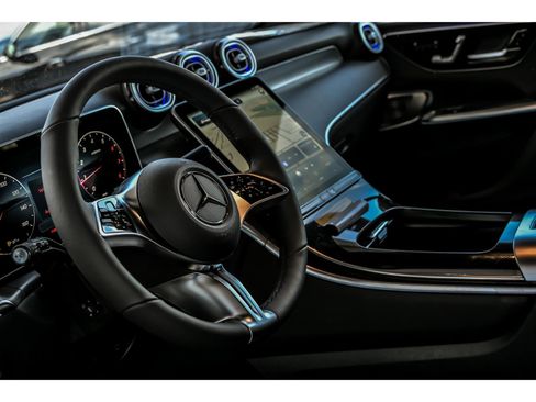 New 2026 Mercedes-Benz GLC 300 GLC 300 4MATIC image 9