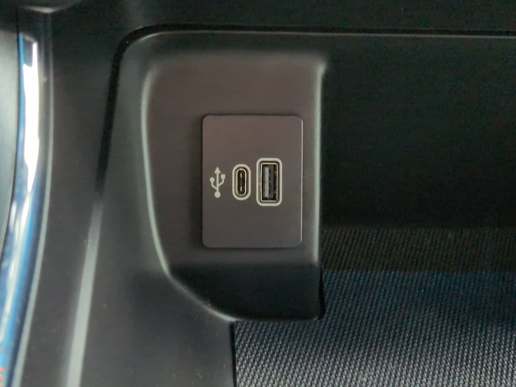 Used 2025 Ford F150 STX w/ Equipment Group 200A RWD image 22