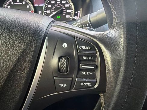 Used 2016 Acura TLX FWD image 20