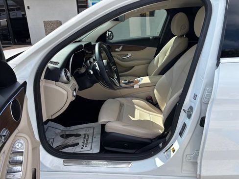 Used 2020 Mercedes-Benz C 300 Sedan image 15