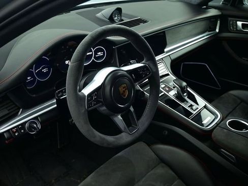 Used 2019 Porsche Panamera GTS image 57
