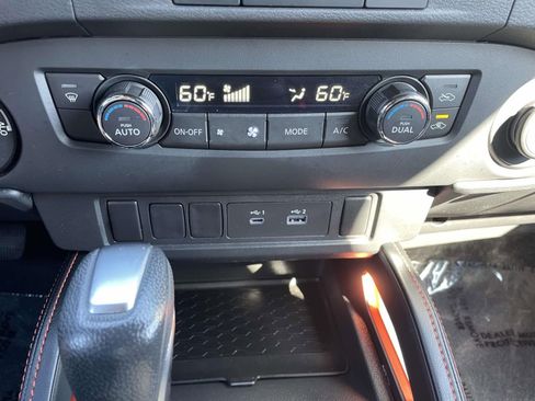 Used 2024 Nissan Frontier PRO-4X w/ Off-Road Protection Package image 35
