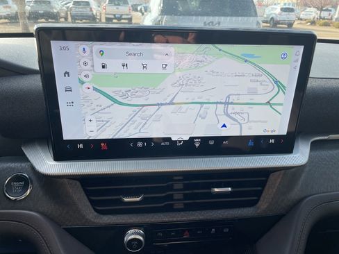 Used 2025 Ford Explorer Platinum w/ Ultimate Package image 22