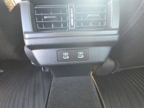 Used 2025 Honda Accord LX image 14