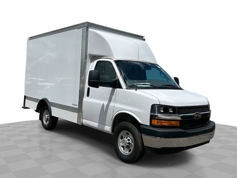 New 2025 Chevrolet Express 3500 Work Van w/ Power Convenience Package image 1
