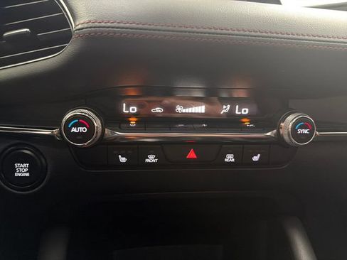 Used 2023 MAZDA MAZDA3 s FWD image 24
