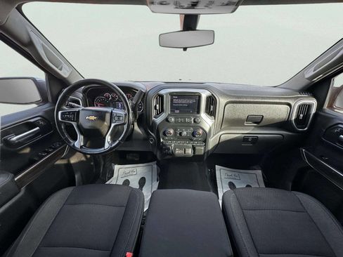 Used 2019 Chevrolet Silverado 1500 LT w/ All-Star Edition image 17