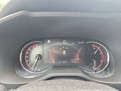 Used 2023 Toyota RAV4 XLE Premium AWD/4WD image 19