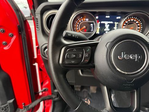 Used 2018 Jeep Wrangler Sport image 17